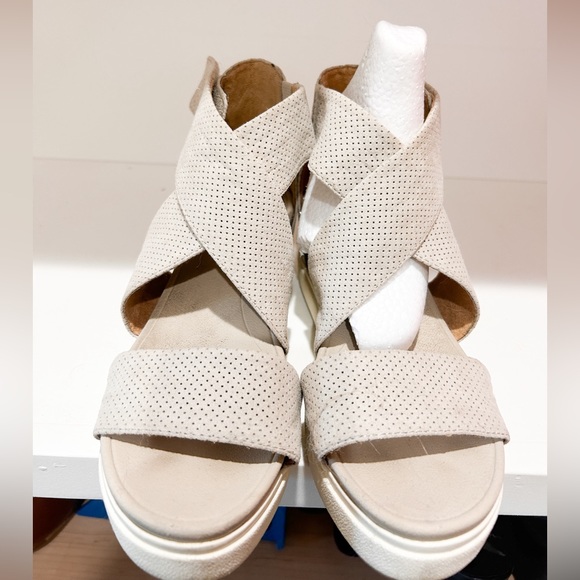 Dr. Scholl's Shoes - Dr.Scholls Size 8.5 Espedrills tan